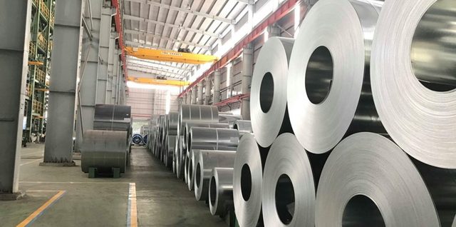 Світовий ринок плоского сталевого прокату з покриттям / Фото VietnamSteel